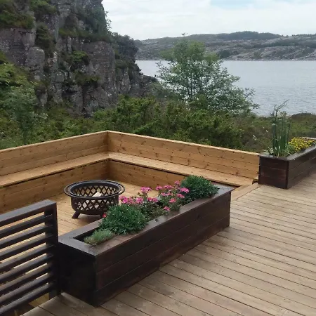 Austefjordstunet 12 Holiday home